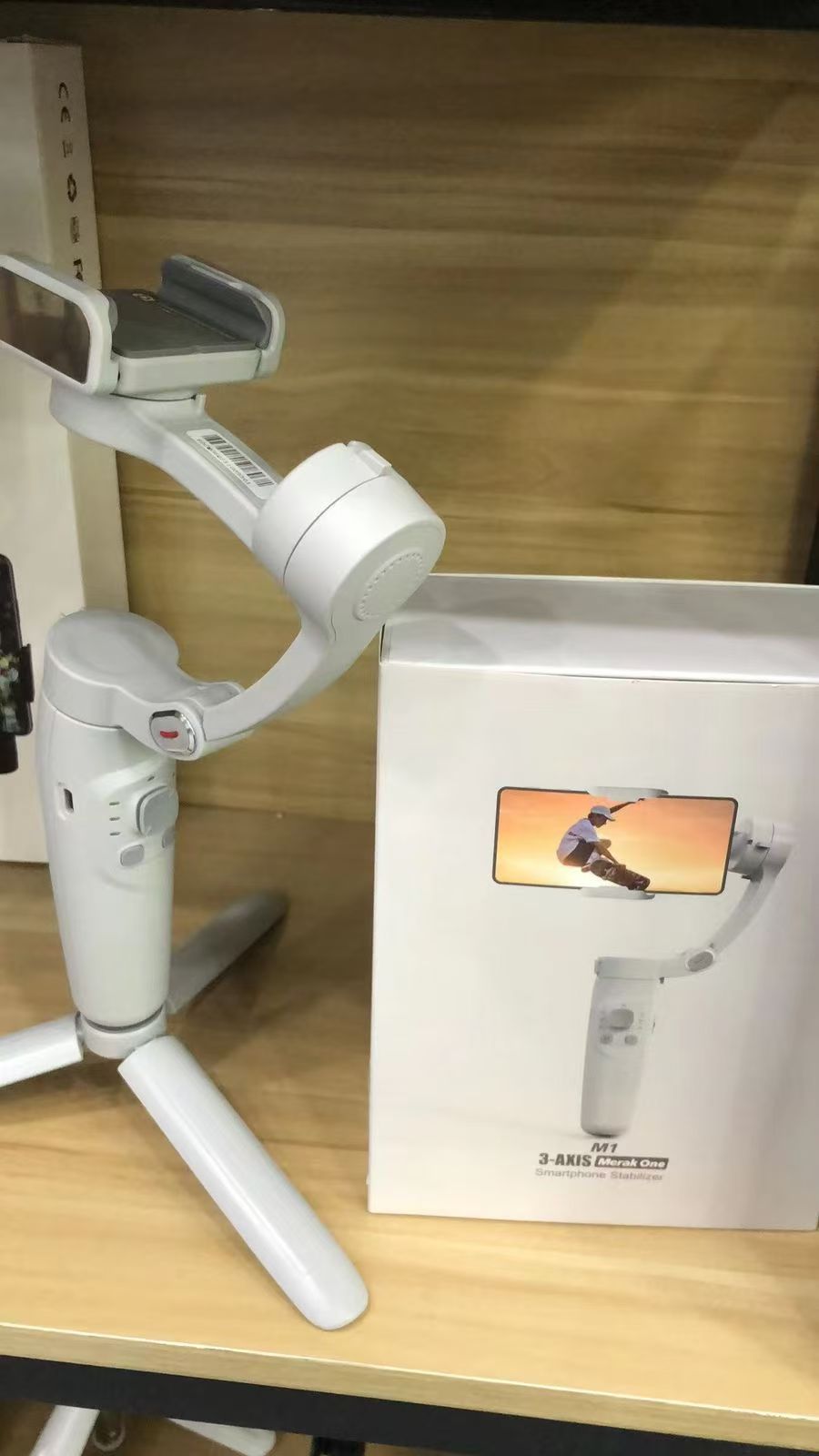 M1 3-Axis Merak One Handheld Smartphone Gimbal Stabilizer (Foldable, One-Key Orientation Switch, Built-in Tripod)